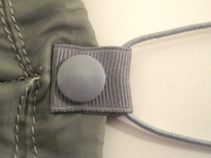 Finished clew snap loop in closed position.